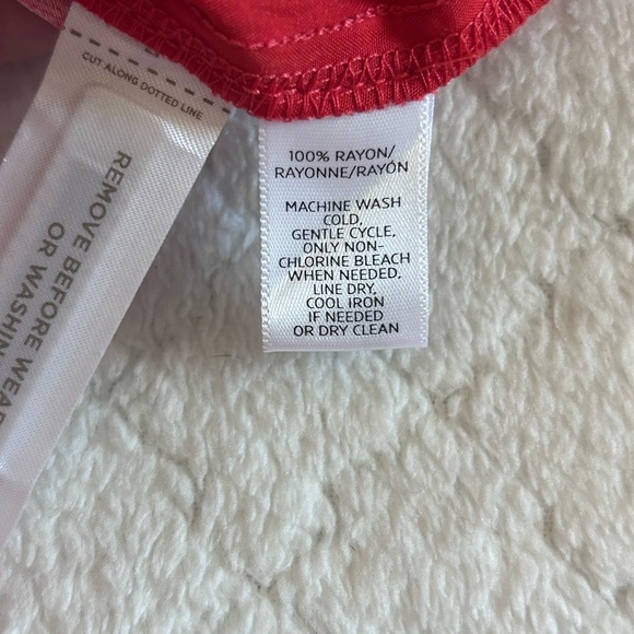 Loft Red and White Paisley Wide Leg Print Cropped Pants Size 4 - Picture 5 of 7